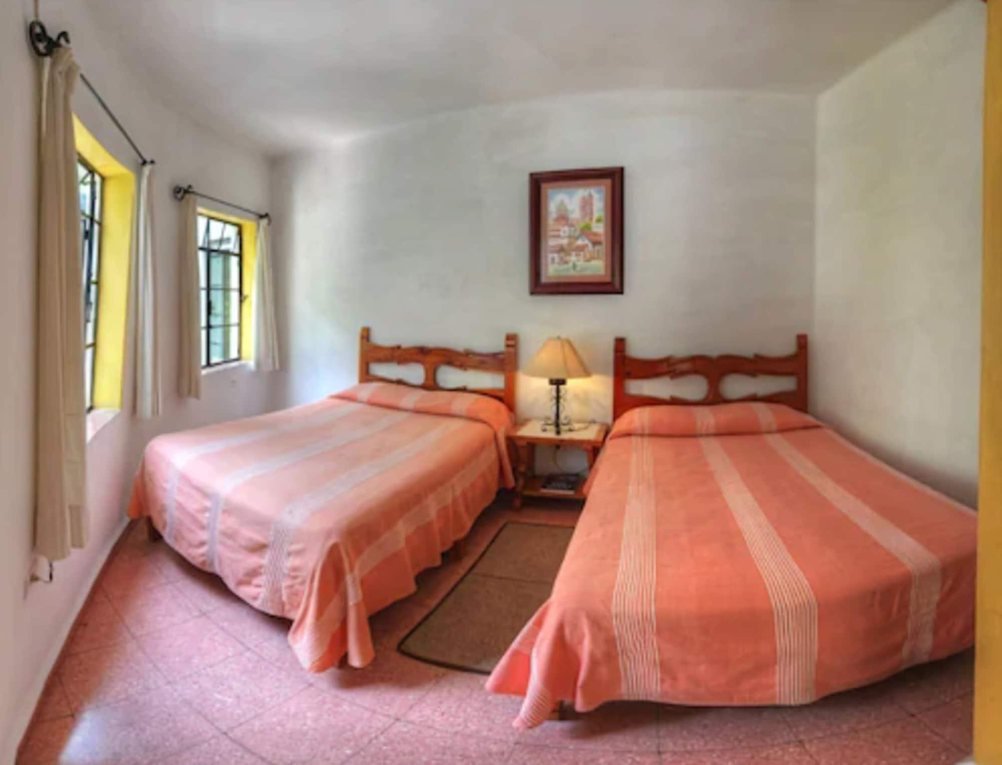 Hotel Posada San Javier Taxco de Alarcon Exterior foto