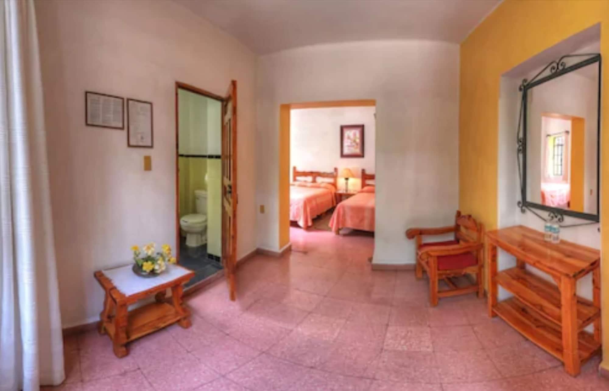 Hotel Posada San Javier Taxco de Alarcon Exterior foto
