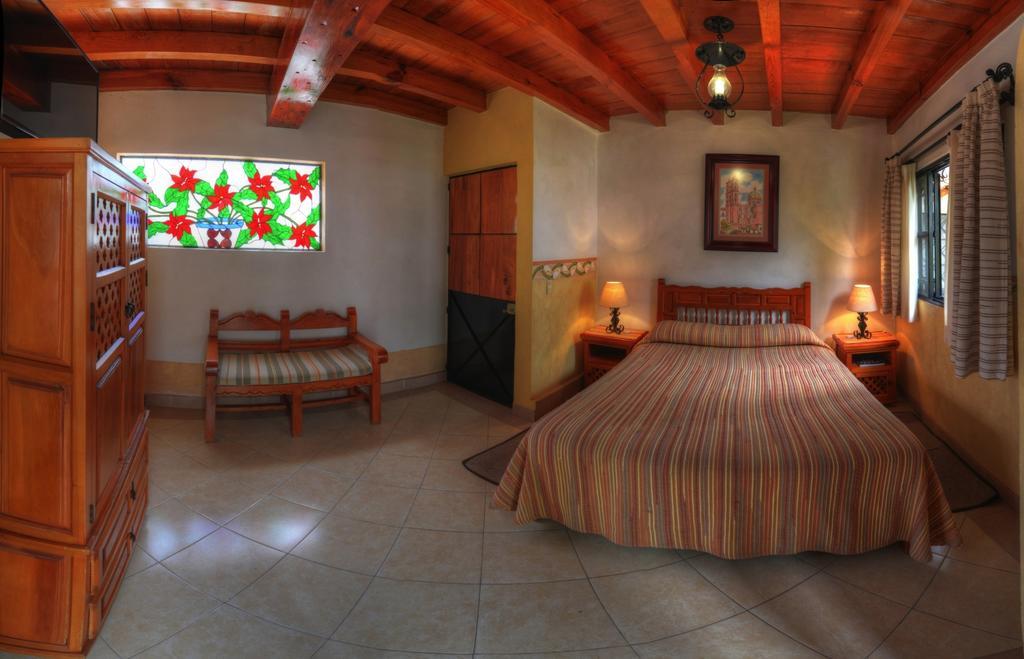 Hotel Posada San Javier Taxco de Alarcon Exterior foto